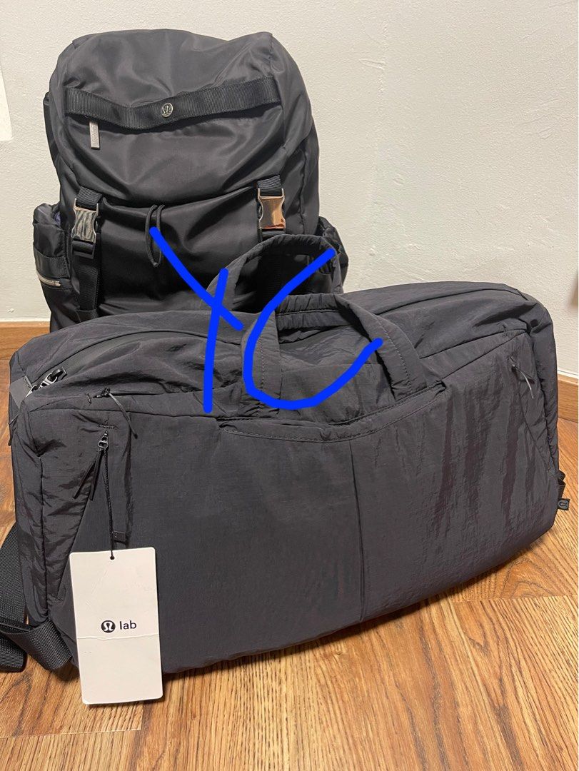 Authentic lululemon Lab Convertible Duffle Bag 29L, Women's Fashion