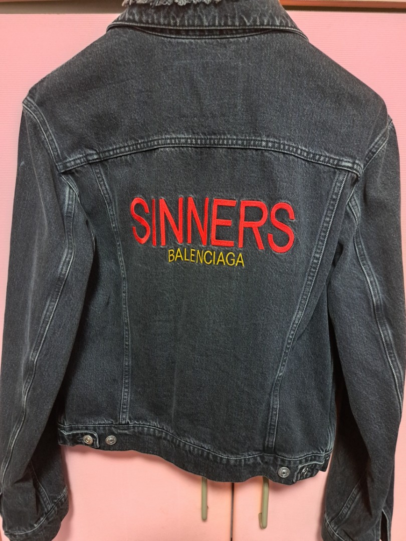 skrue Gemme Metal linje Balenciaga sinners denim jacket, Men's Fashion, Coats, Jackets and  Outerwear on Carousell