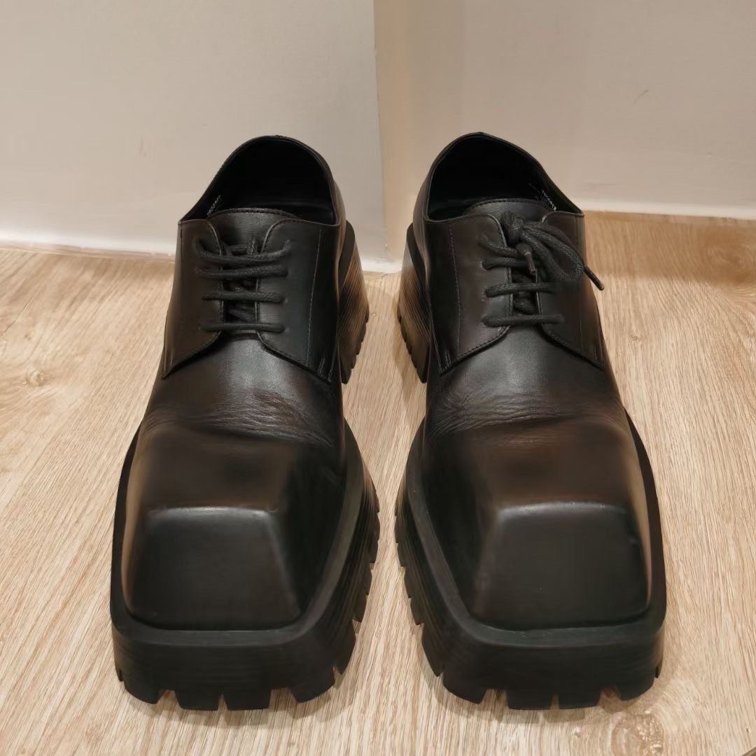 Balenciaga trooper厚底鞋-41, 名牌精品, 精品鞋款在旋轉拍賣