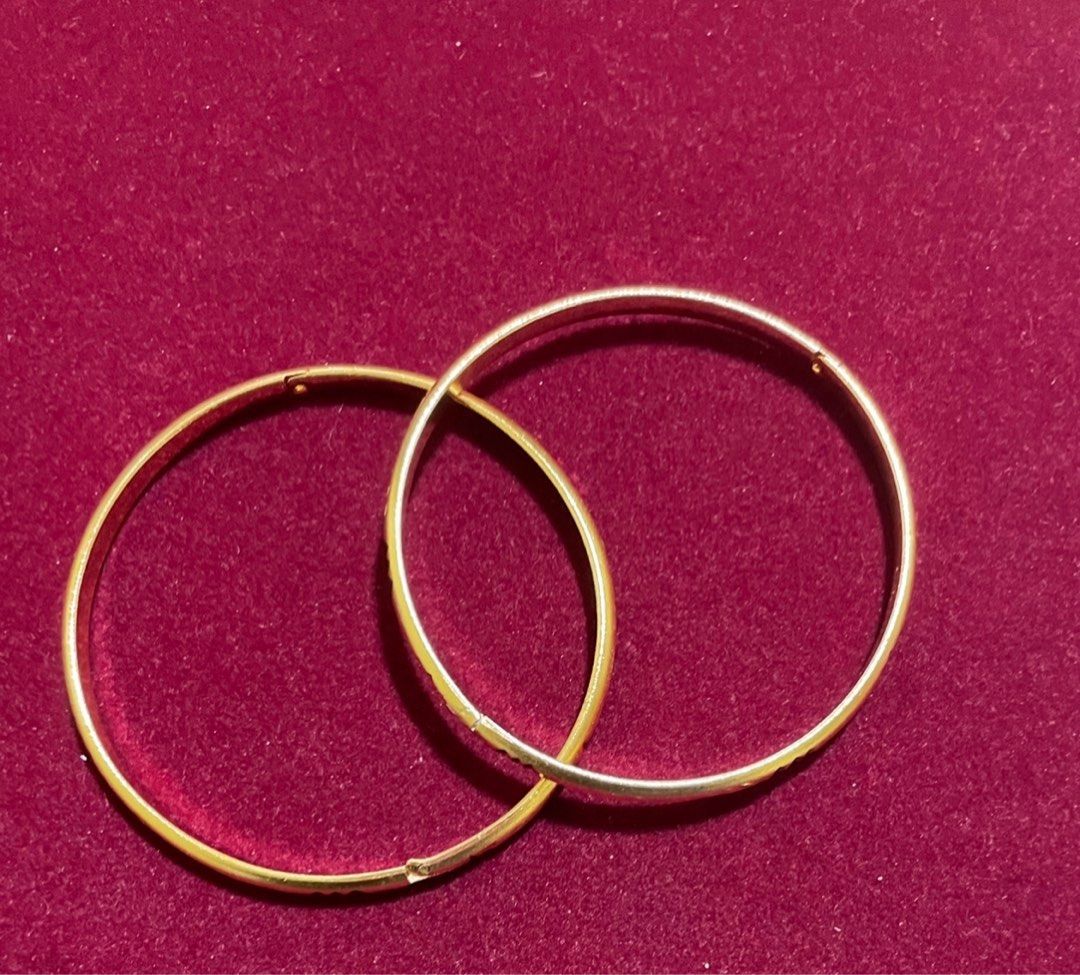 Gold 2 outlet bangle set