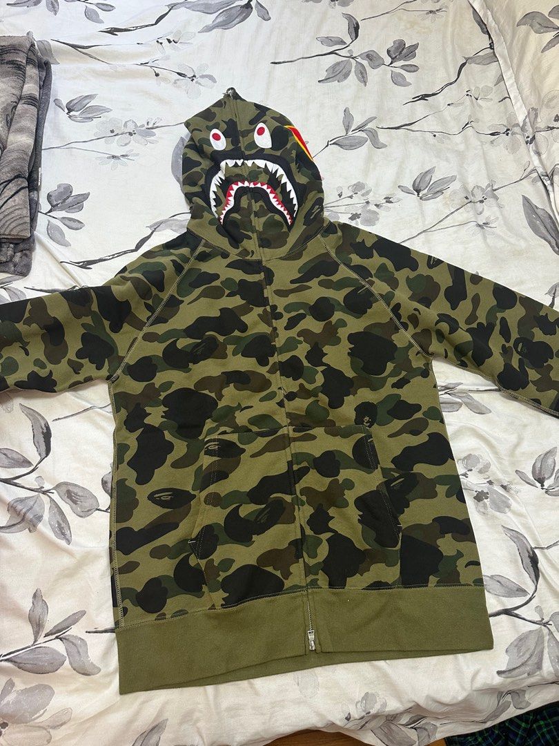 Bape Hoodie Men s Fashion Tops Sets Hoodies on Carousell