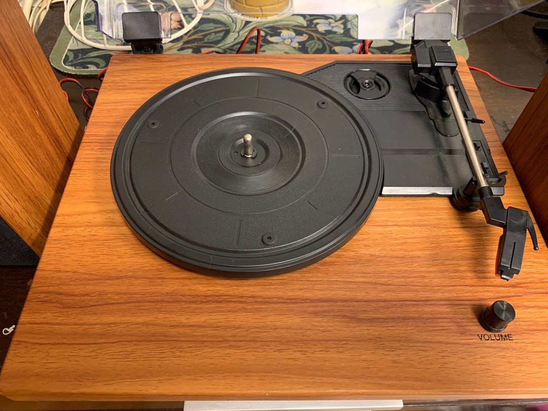 Bauhn Turntable with Stereo Speakers & Aux In on Carousell