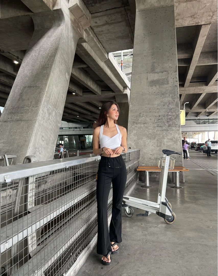 Bell Bottoms Pants (Black), Women's Fashion, Bottoms, Other Bottoms on  Carousell