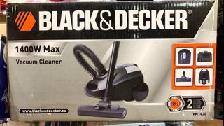 Black & Decker 1400W Vacuum Cleaner