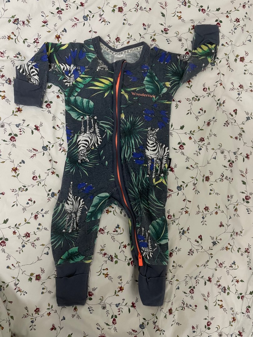 Bonds sleepsuits size 000 Babies Kids Babies Kids Fashion on