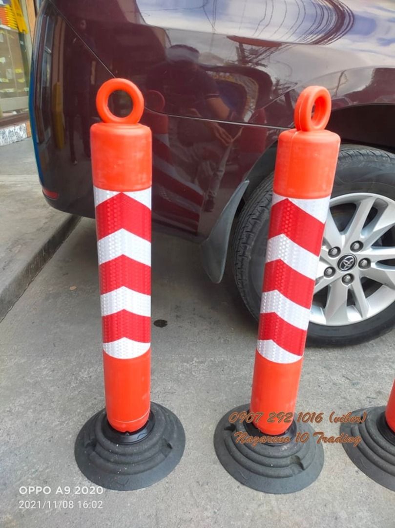 Boundable bollard post with reflector 23, Commercial & Industrial ...