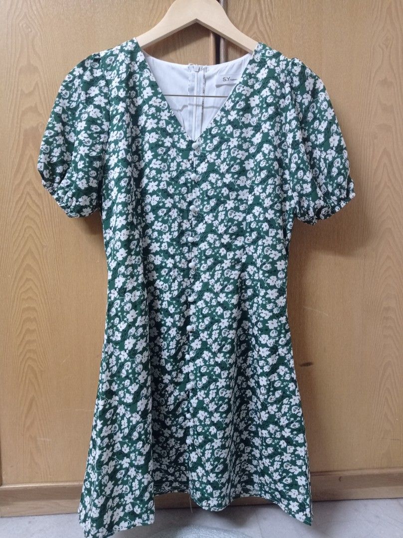 Elara dress in floral sale field green