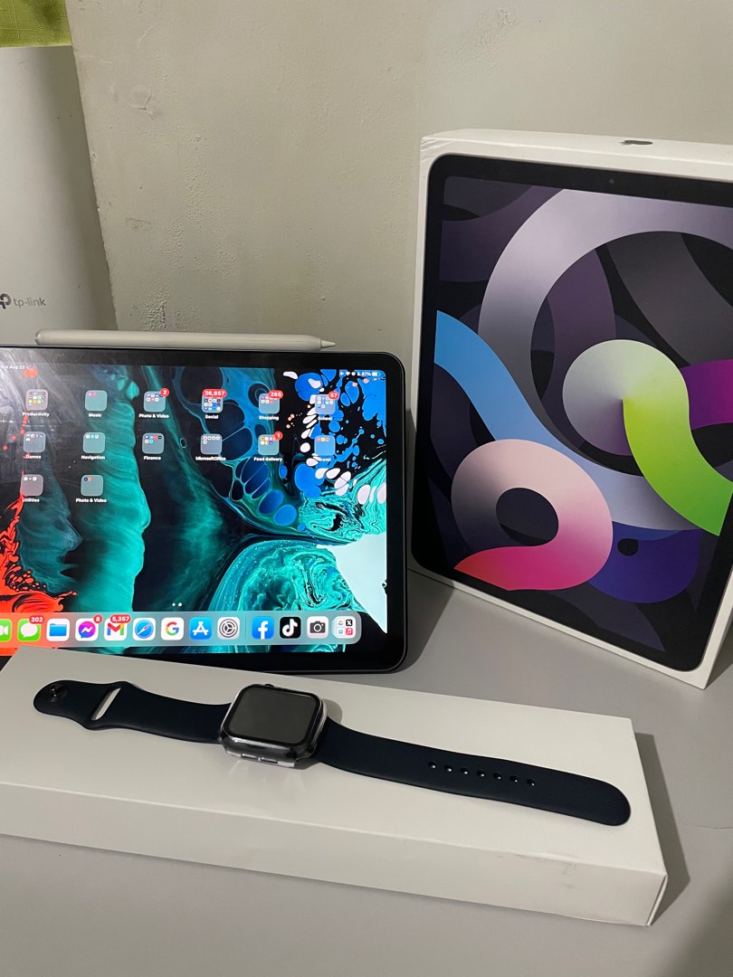 Apple watch deals and ipad bundle