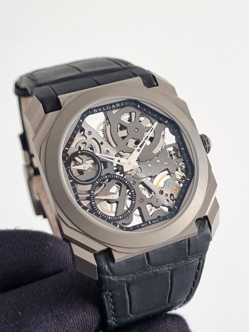 Bvlgari watch titanium store
