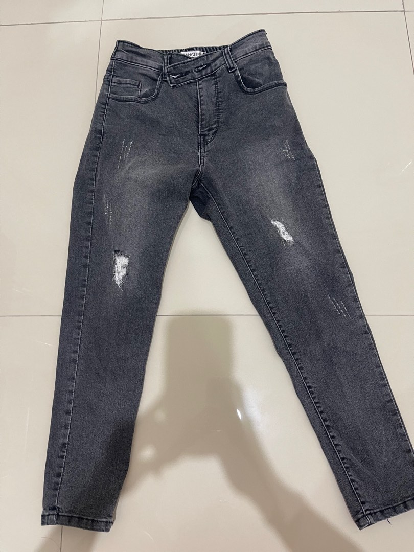 Celana jeans 7/8 belakang karet on Carousell