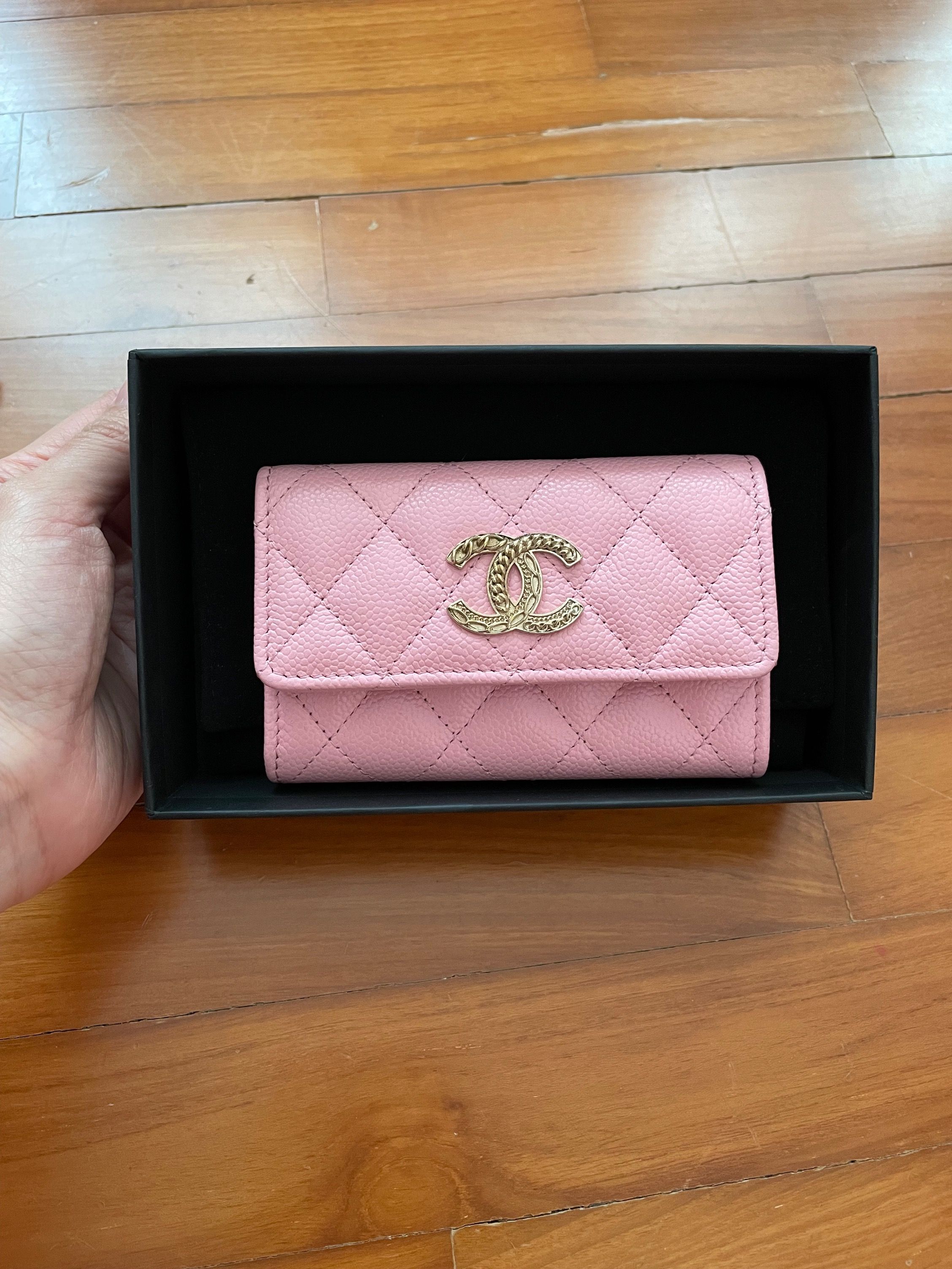 CHANEL 19S Iridescent Pink Flap Card Holder *New - Timeless Luxuries
