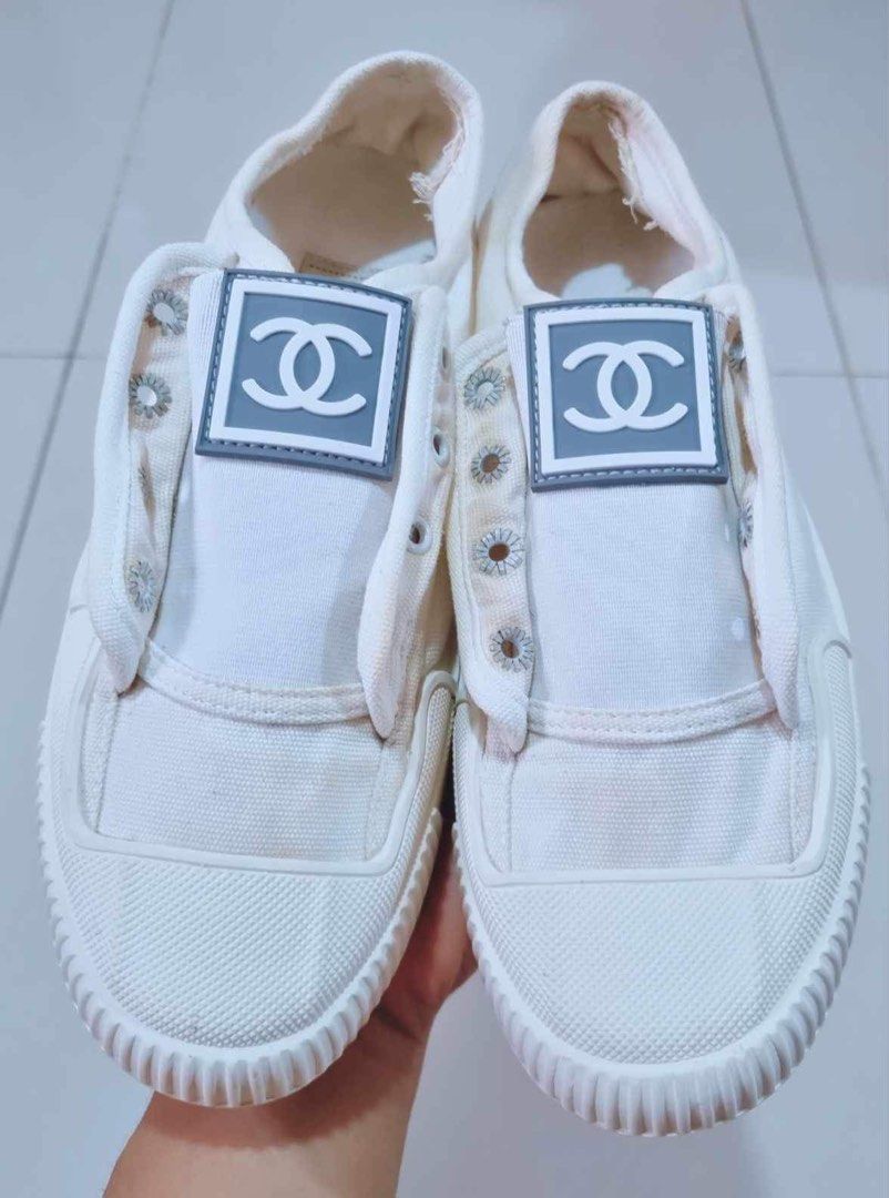 Chanel white canvas sales sneakers