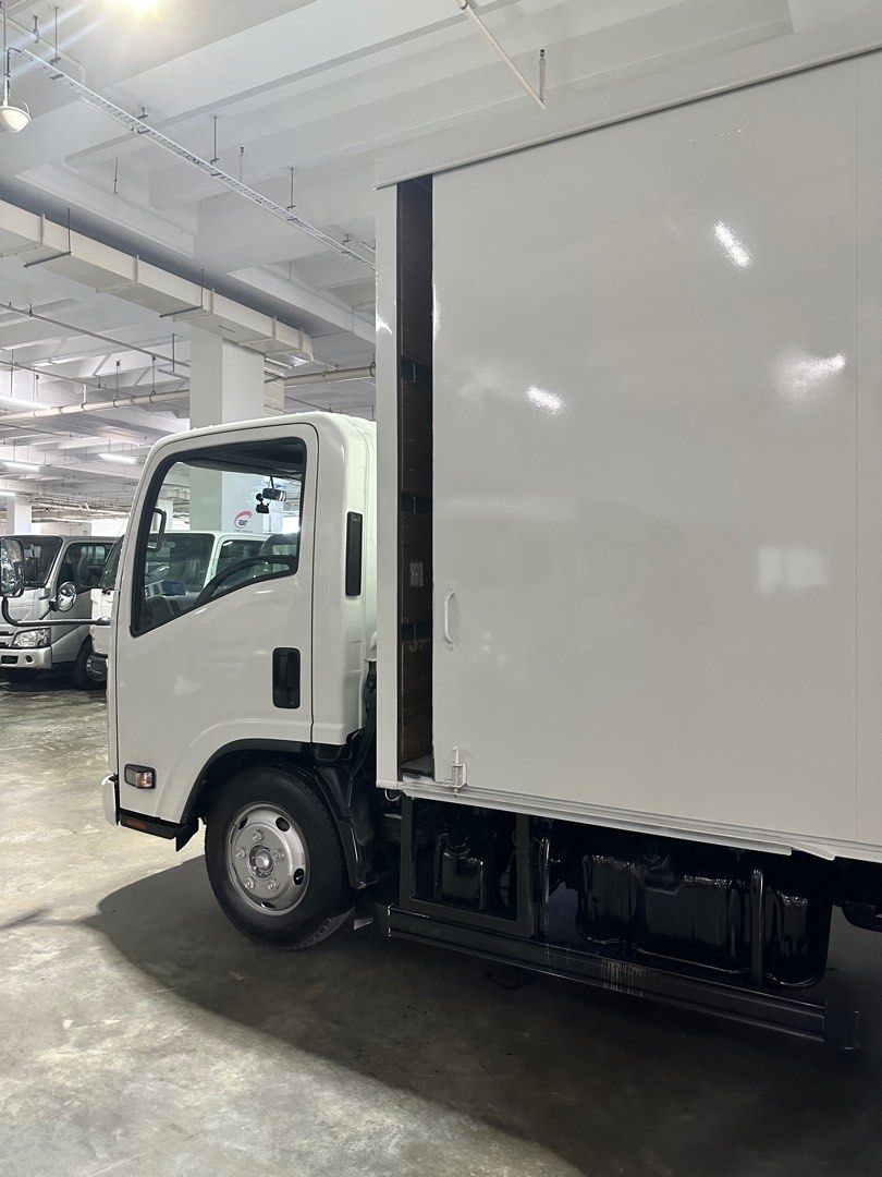 CHEAPEST MOVER FURNITURE MOVER HOME MOVER URGENT MOVER