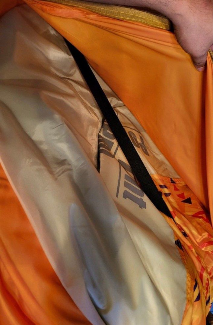 Coleman Pop up Tent, Hobbies & Toys, Travel, Travel Essentials