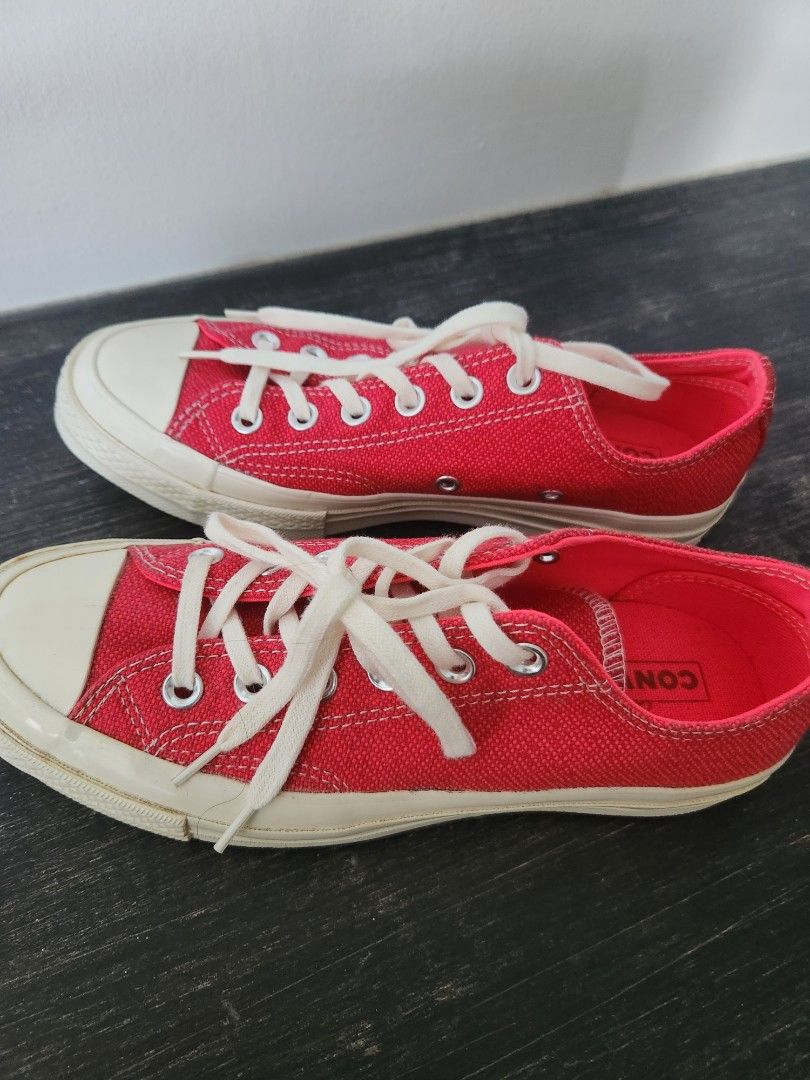 All red hotsell converse low tops