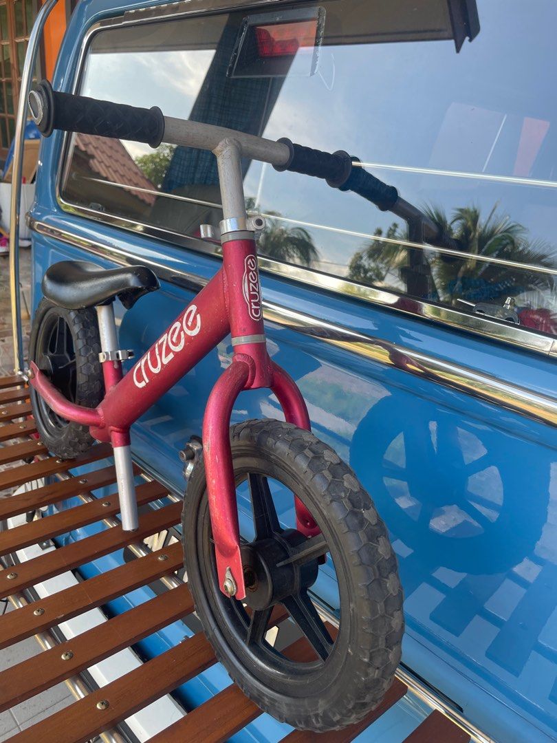 Cruzee pedal bike shop
