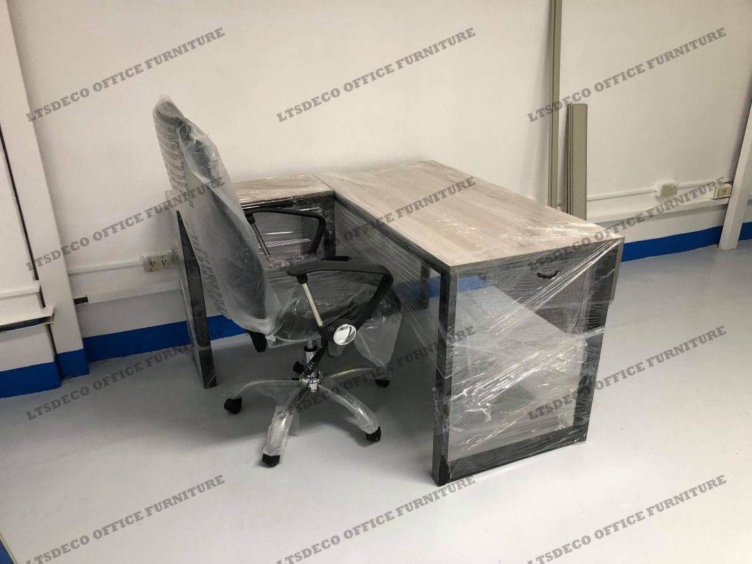 CUSTROMIZED L-SHAPE TABLE OFFICE PARTITION FURNITURE on Carousell