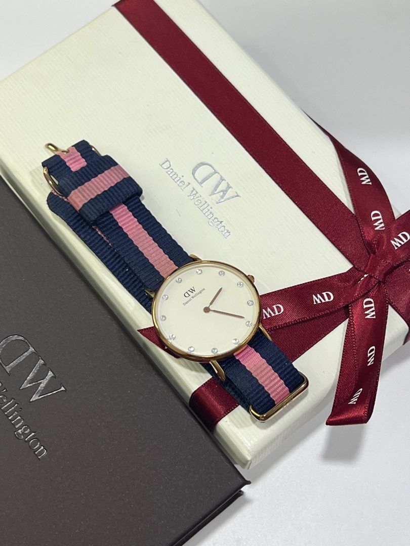 Daniel Wellington 33mm with diamonds