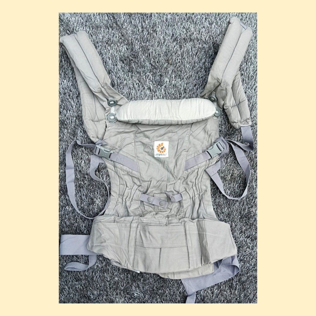 ERGO ADAPT CARRIER, Babies & Kids, Going Out, Carriers & Slings on