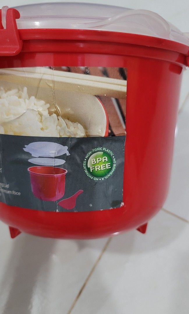 Frigidaire Microwave Rice Cooker 11 cup capacity on Carousell