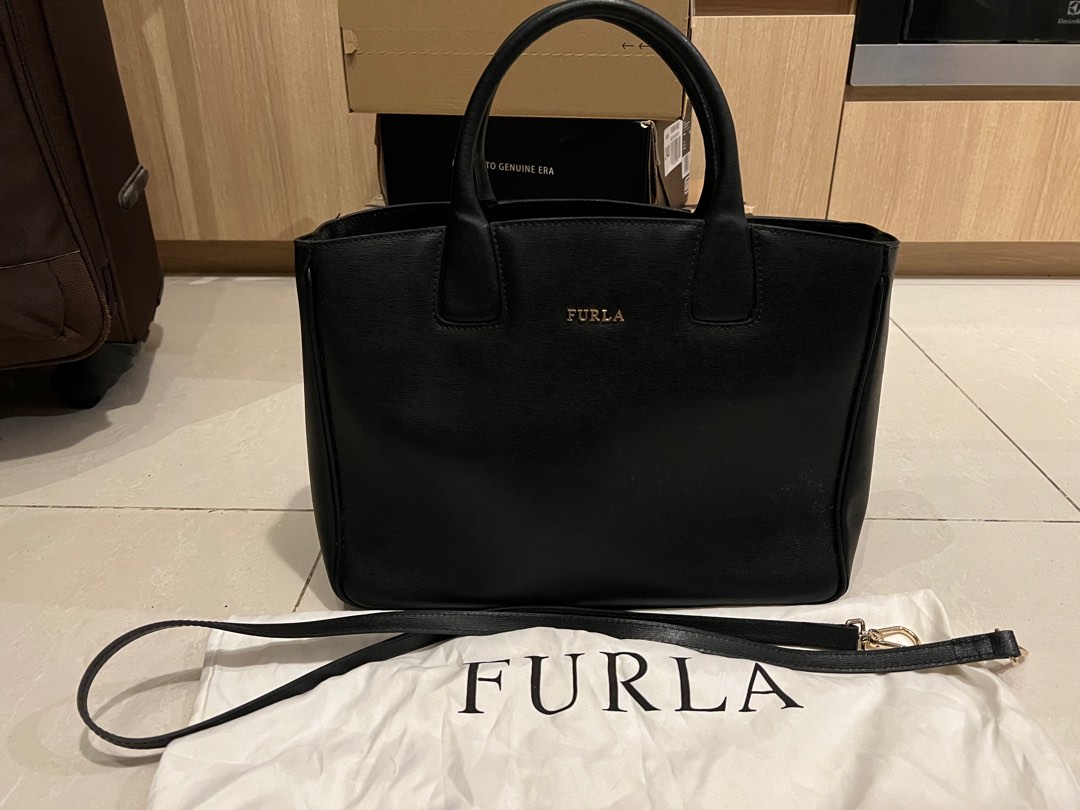 Furla sales purse black