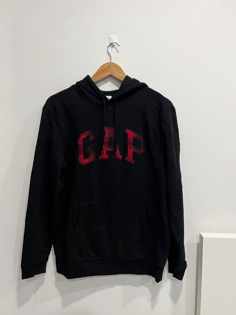 Red gap logo clearance hoodie