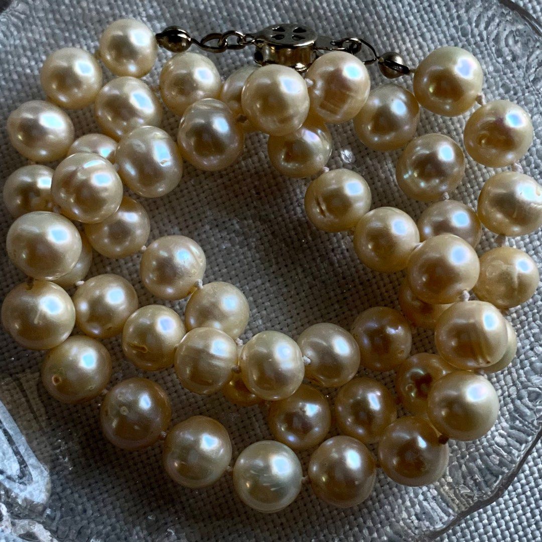Genuine Natural 7.5 8.5mm White Cream Circle Baroque Hand Knotted