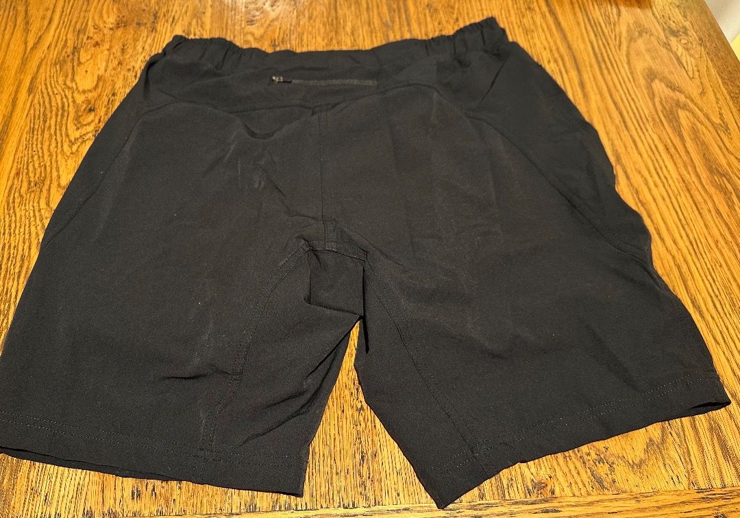 Giant mountain bike shorts on sale