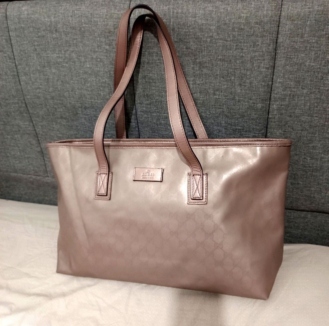 GUCCI GG IMPRIME TOTE Luxury Bags Wallets on Carousell