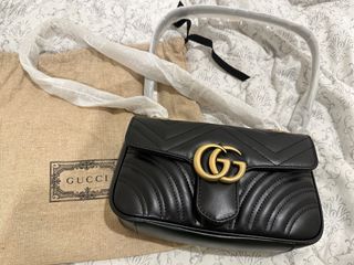 Gucci Marmont Matelasse Mini Bag Black leather Gold GG