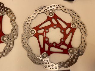 （分類：）位於 。 由 man824 提交（商品編號 1250480101，圖片 1）。簡介： 。