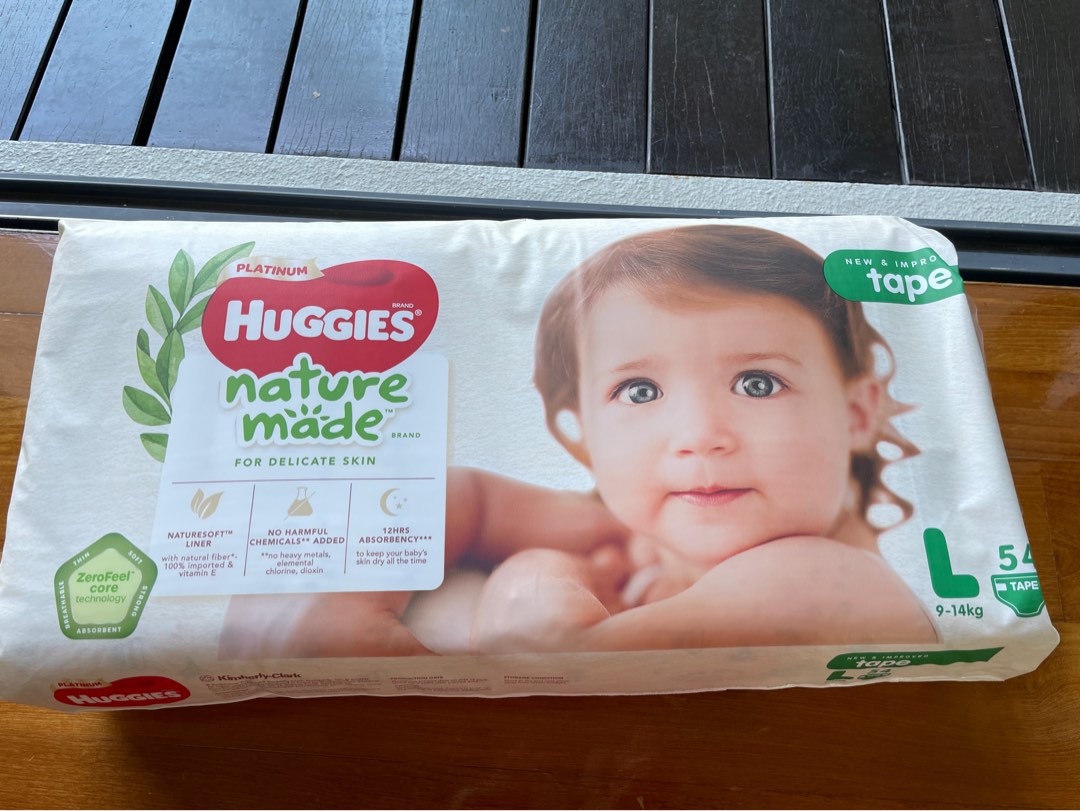 Huggies Diapers Tape L, Babies & Kids, Bathing & Changing, Diapers