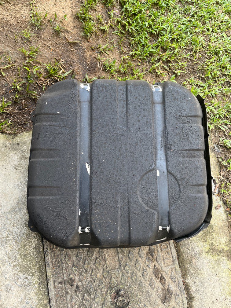 Hyundai avante fuel tank, Car Accessories, Accessories on Carousell