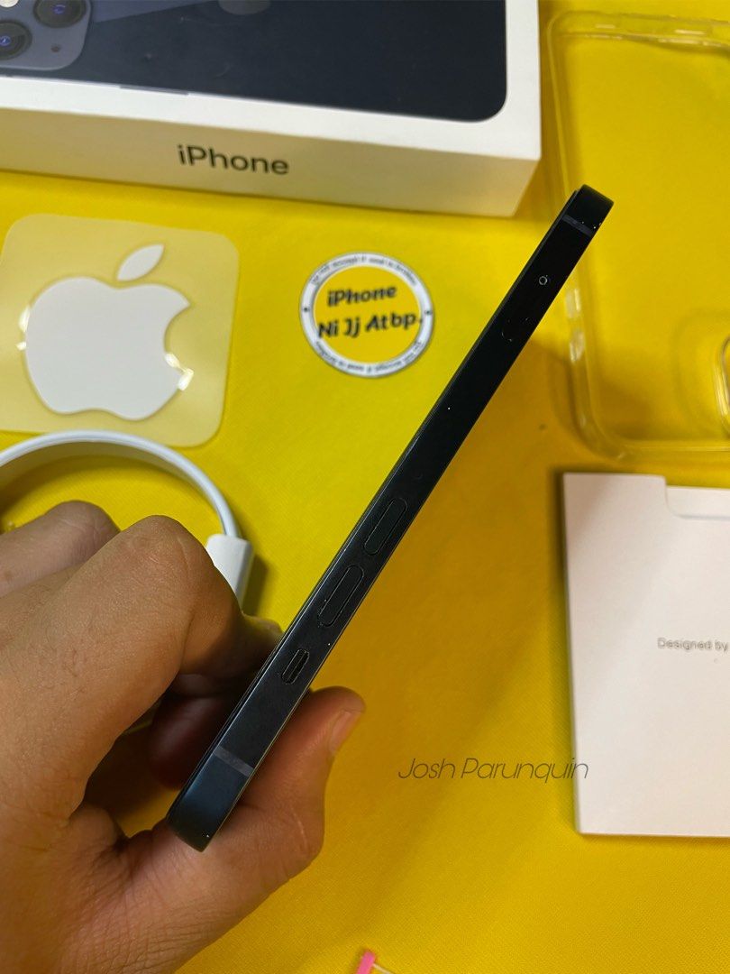 iPhone 13 No Issue Under warranty, Mobile Phones & Gadgets, Mobile