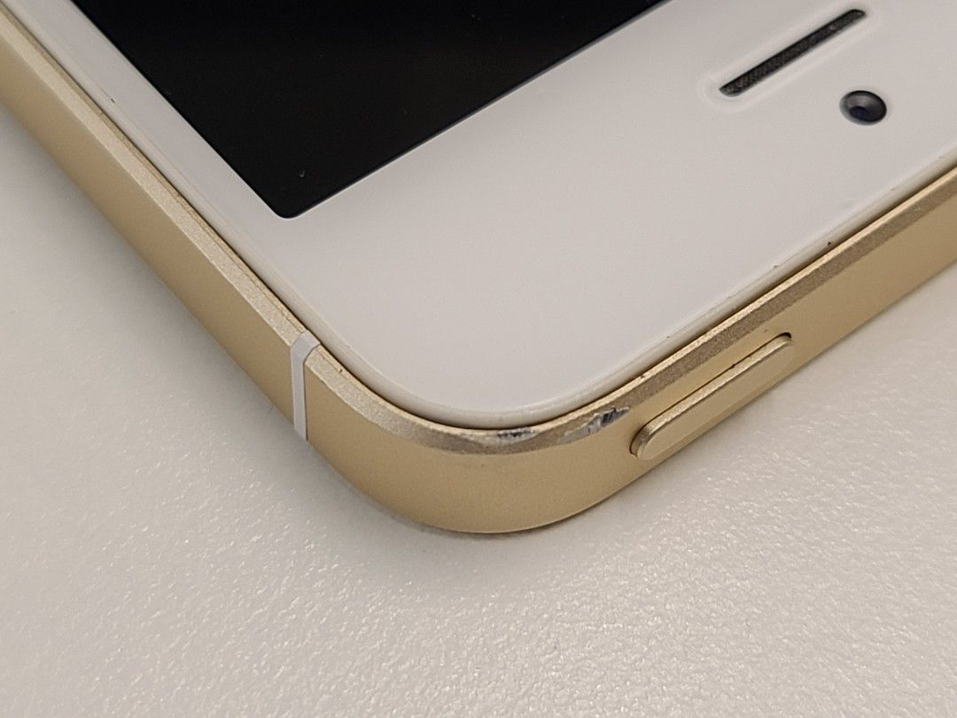魅力の iPhone iPhone 手機, 手提電話, 金色(九成電), 第一代64GB 1 SE スマートフォン本体