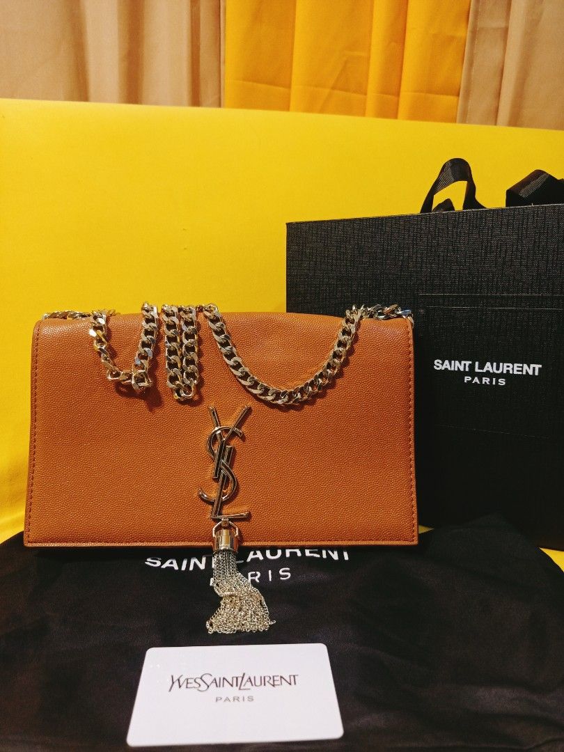 Japan Preloved YSL sling bag (Category: Luxury Bags & Wallets) located in Cebu City. Submitted by day.98 (Listing ID 1250505860, Image 1). Description: selected from japan surplus genuine leather coded & etikita with dust bag no flaws.