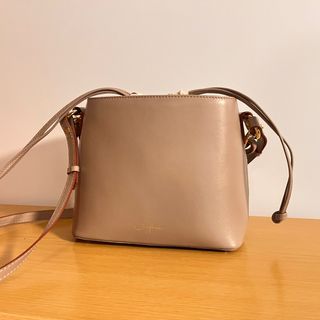 （分類：）位於 。 由 ___sa 提交（商品編號 1250509507，圖片 1）。簡介： 。