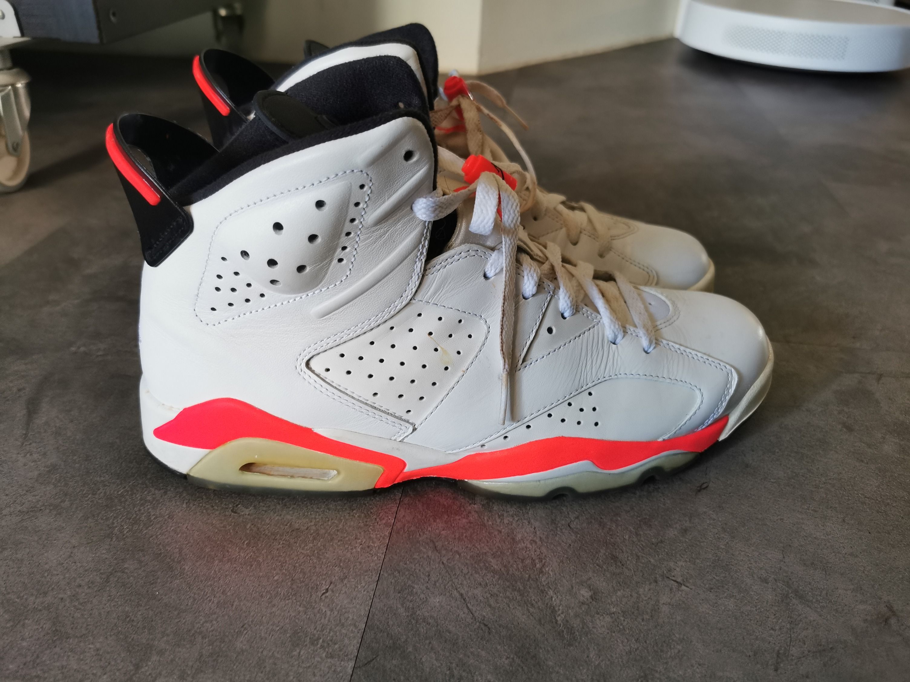 Jordan 6 retro white infrared Luxury Sneakers Footwear on