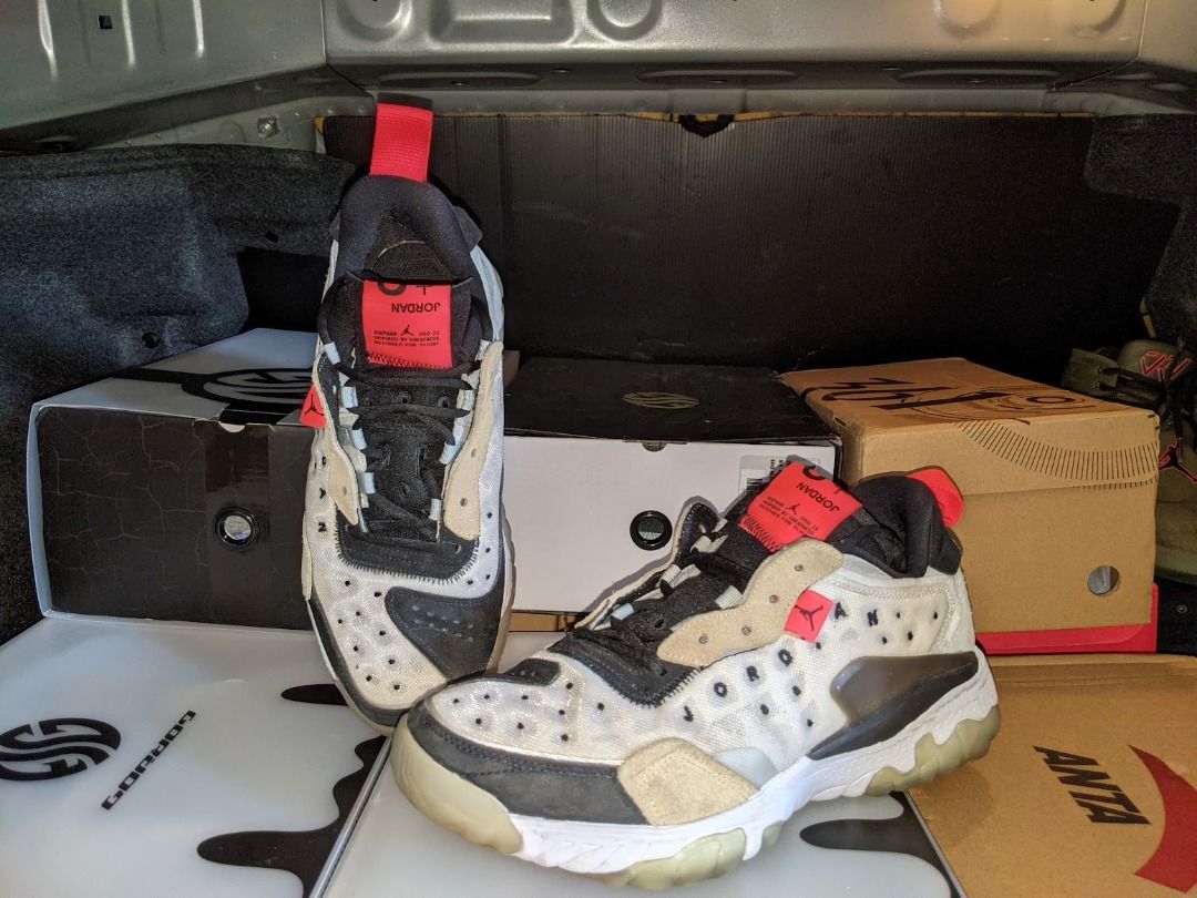 thermo white jordan delta 2