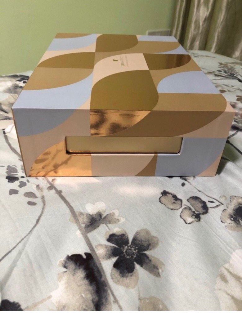 JW MARRIOTT mooncake box, Furniture & Home Living, Home Improvement ...
