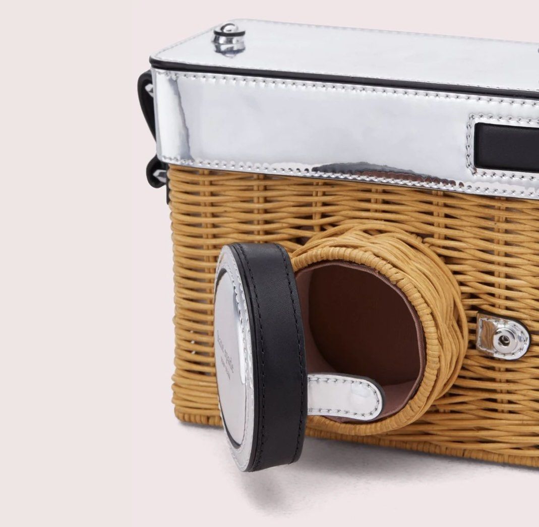 Kate Spade Rose Camera Bag, Women's Fashion, Bags & Wallets, Crossbody