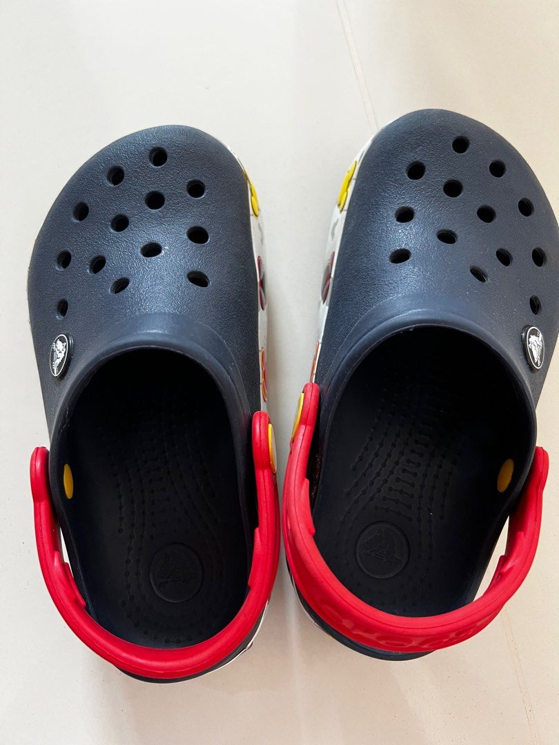 Girls crocs size 11 online