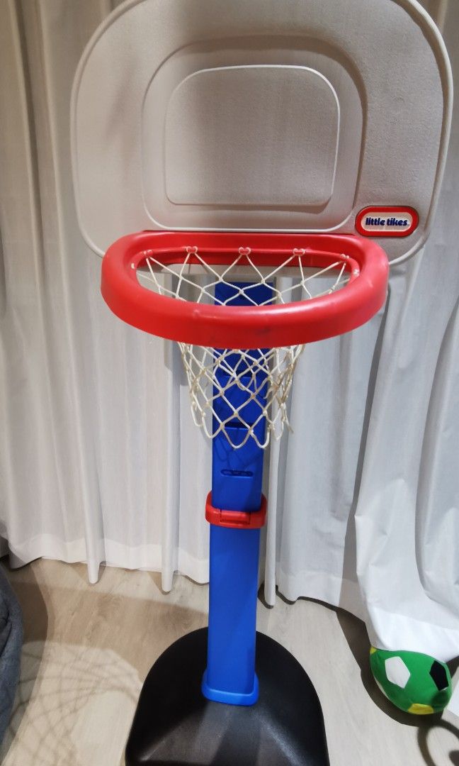 little tikes basketball hoop, Hobbies & Toys, Toys & Games on Carousell