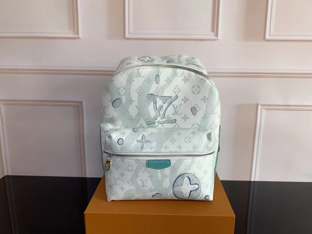 Louis vuitton reflective hot sale bag