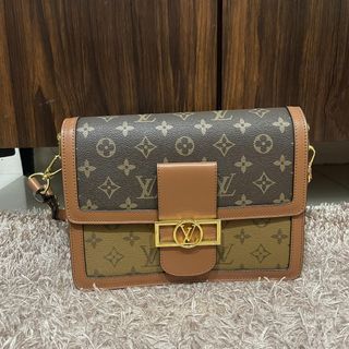 Louis Vuitton Dauphine Hobo PM, Luxury, Bags & Wallets on Carousell