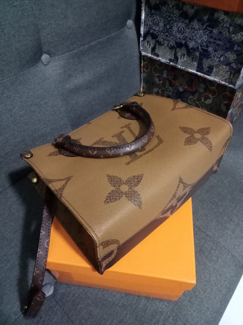 Louis Vuitton Onthego PM Monogram Reverse Monogram Giant