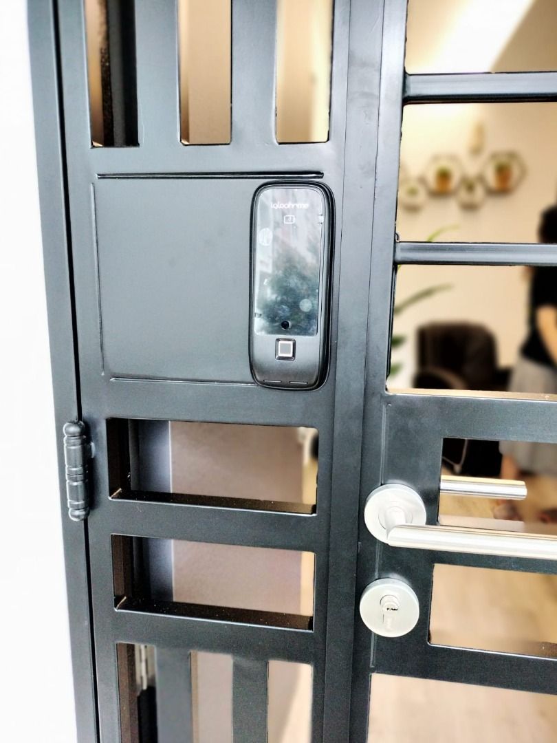 Main Gate + Gate Lock Promo, Furniture & Home Living, Security & Locks ...
