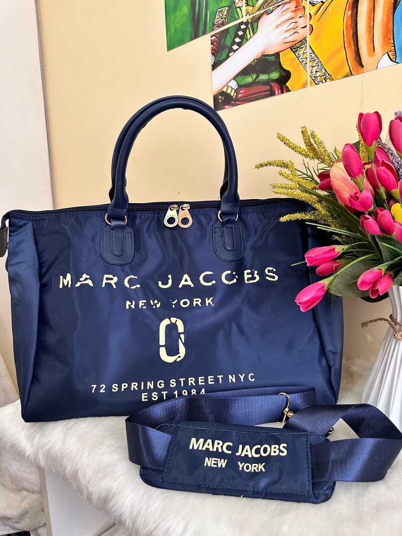 Marc jacobs cheap travel bag