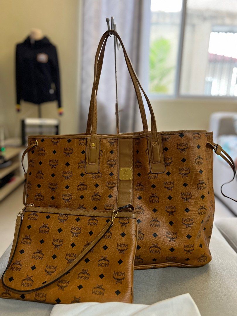 Mcm new arrivals tote reversible