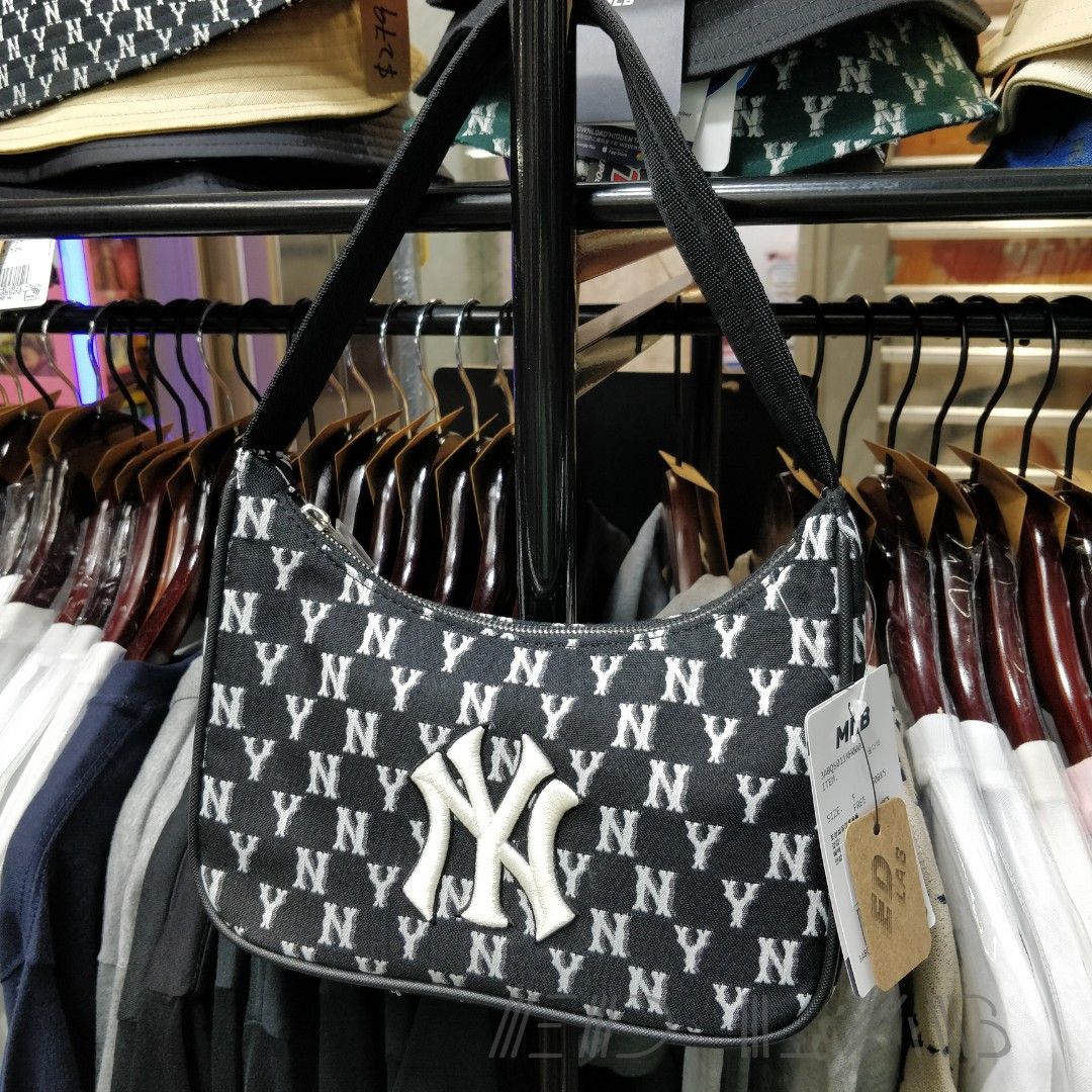 MLB Monogram Hobo Bag Unisex sneakers shoes 1000 dm